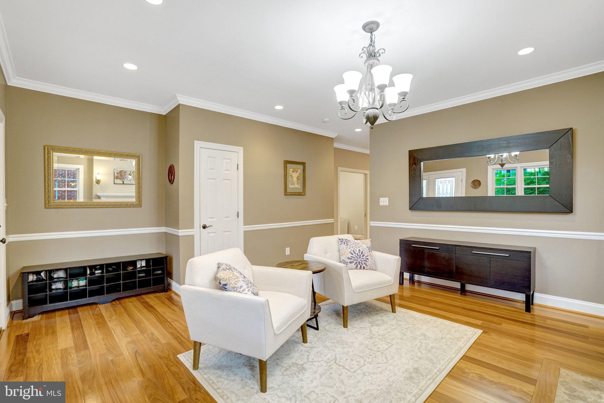 117 West George Mason Road Falls Church, VA 22046 - Photo 9 of 95