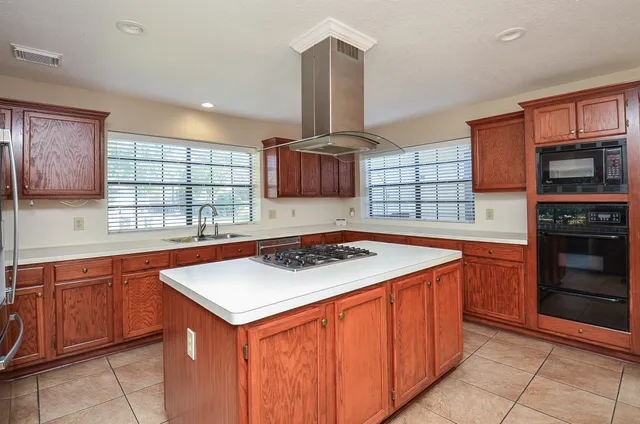 $375,000 | 8803 Tweedbrook Drive, Spring, TX 77379