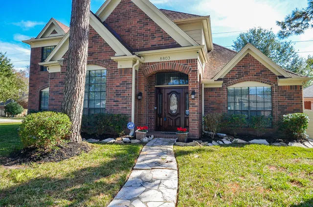 $375,000 | 8803 Tweedbrook Drive, Spring, TX 77379