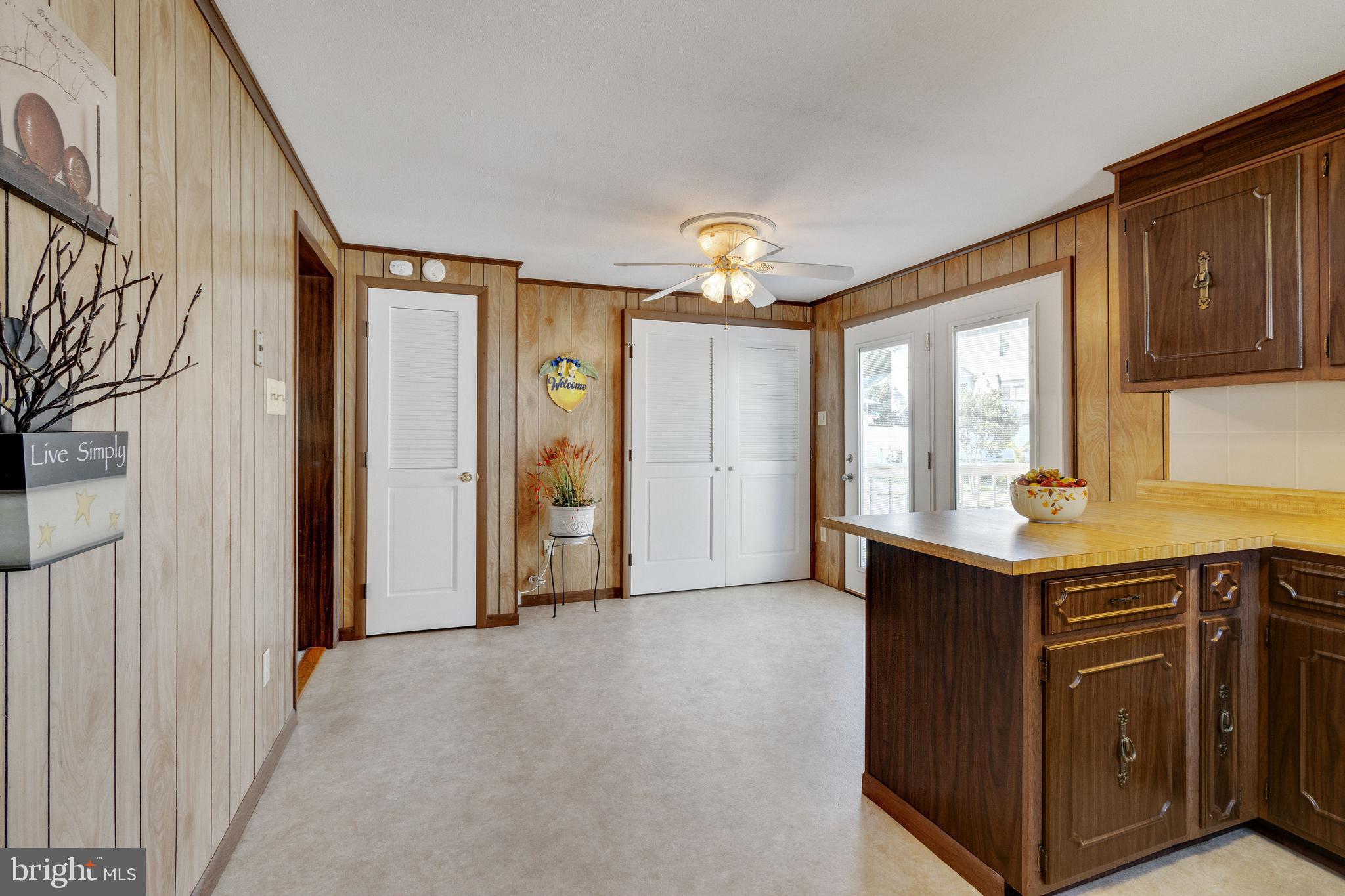 1631 Arundel Road Edgewater, MD 21037 - Photo 22 of 46 Dining Area