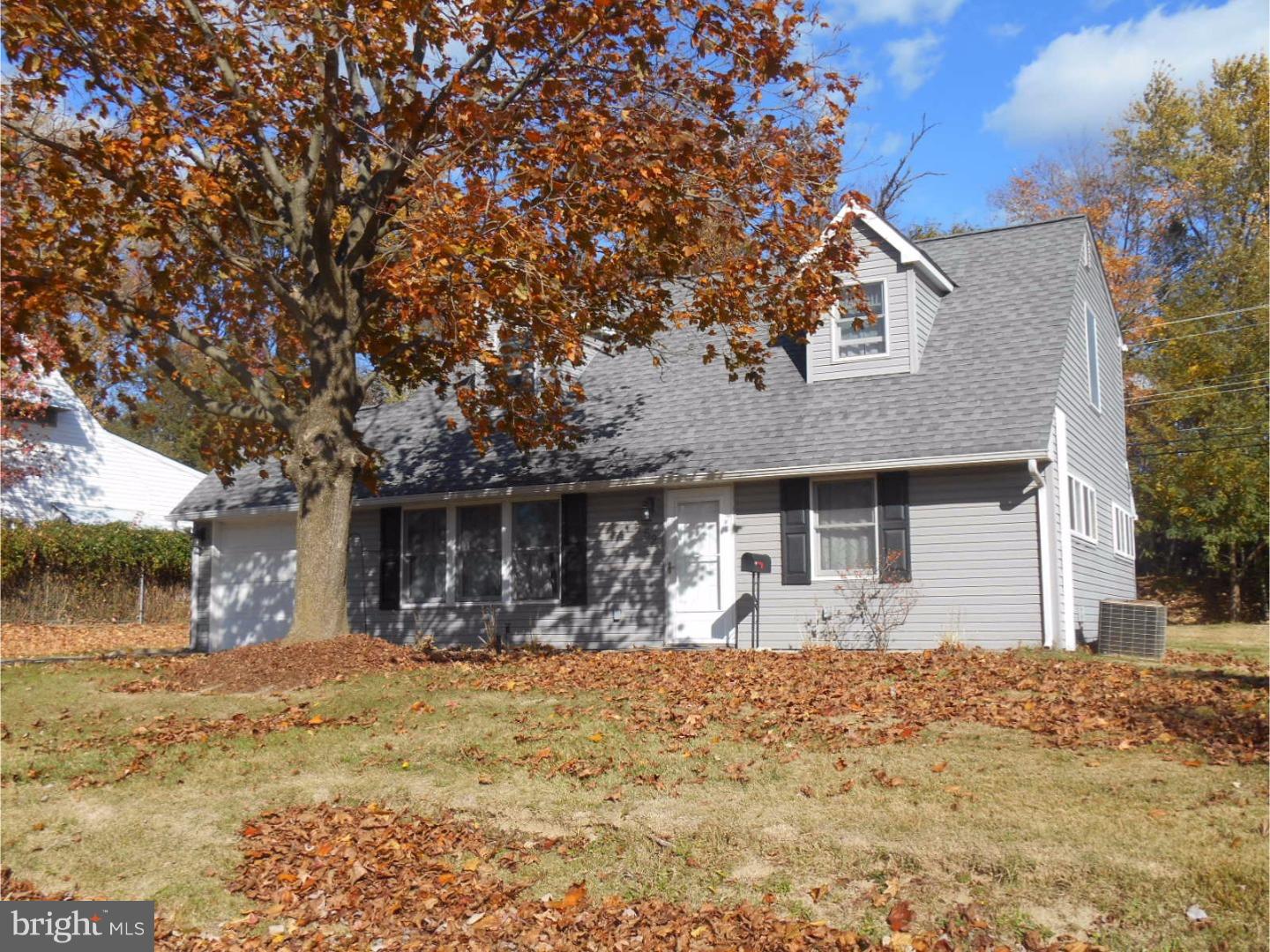 52 Handy Road Levittown, PA 19056 - Photo 3 of 11 Exterior Front