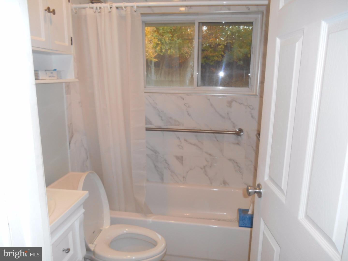 52 Handy Road Levittown, PA 19056 - Photo 10 of 11 Bathroom