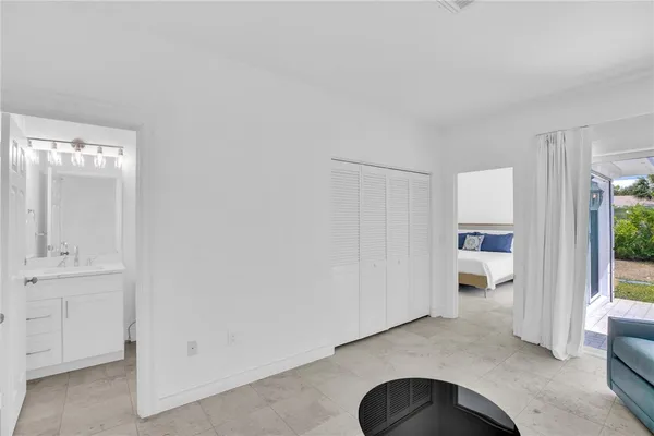 $40,000 | 1916 Ocean Drive, Vero Beach, FL 32963