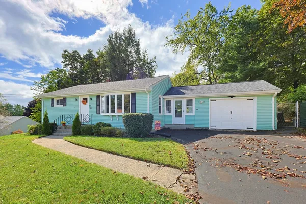 $515,000 | 49 Walnut Street, Attleboro, MA 02703