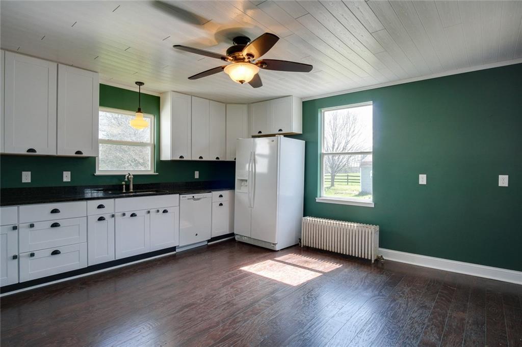 5674 Springfield Xenia Road Springfield, OH 45502 - Photo 5 of 29