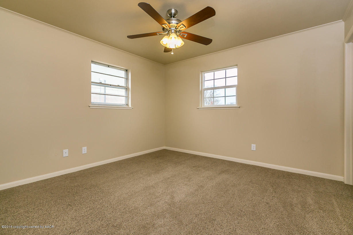 5129 Royce Drive Amarillo, TX 79110 - Photo 15 of 21 5129_Royce-17