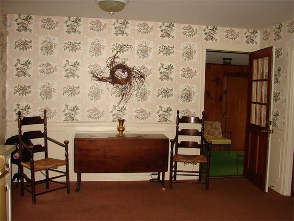 190 Clark Road Lowell, MA 01852 - Photo 4 of 13 Gallery Image 4