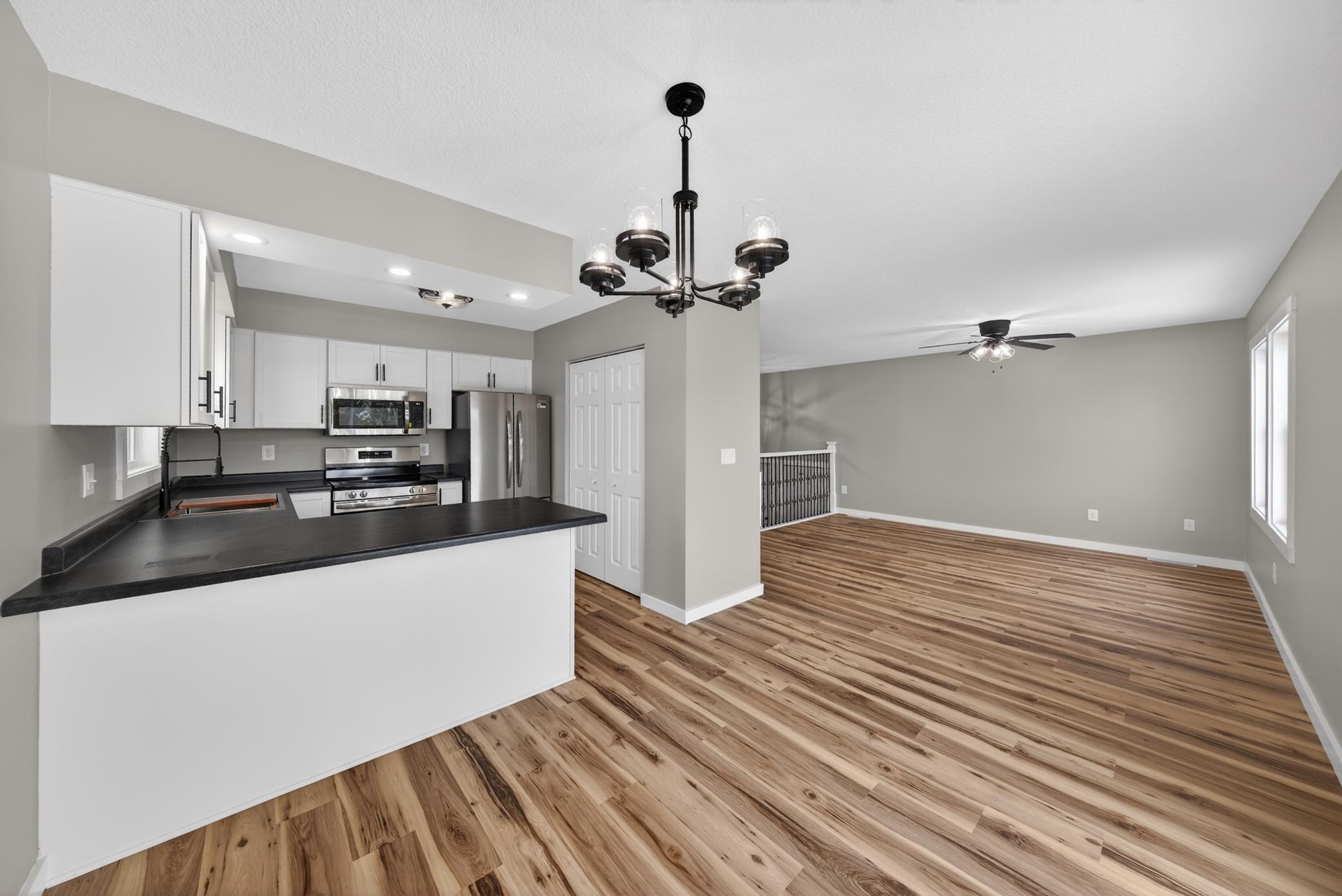 4356 Cimarron Court Northwest Rochester, MN 55901 - Photo 13 of 39