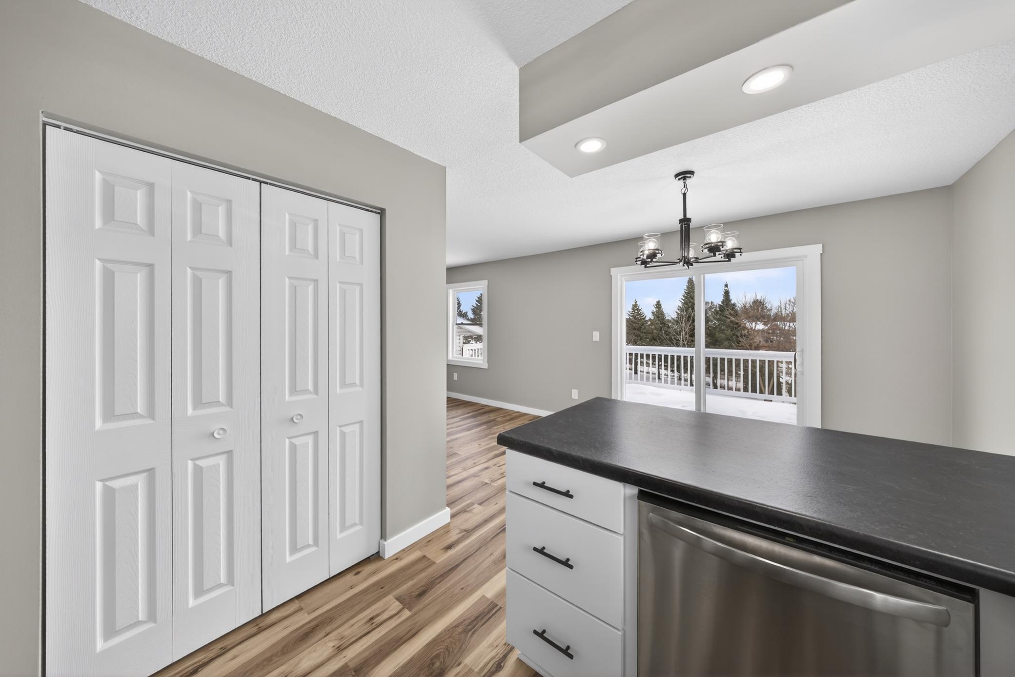 4356 Cimarron Court Northwest Rochester, MN 55901 - Photo 16 of 39