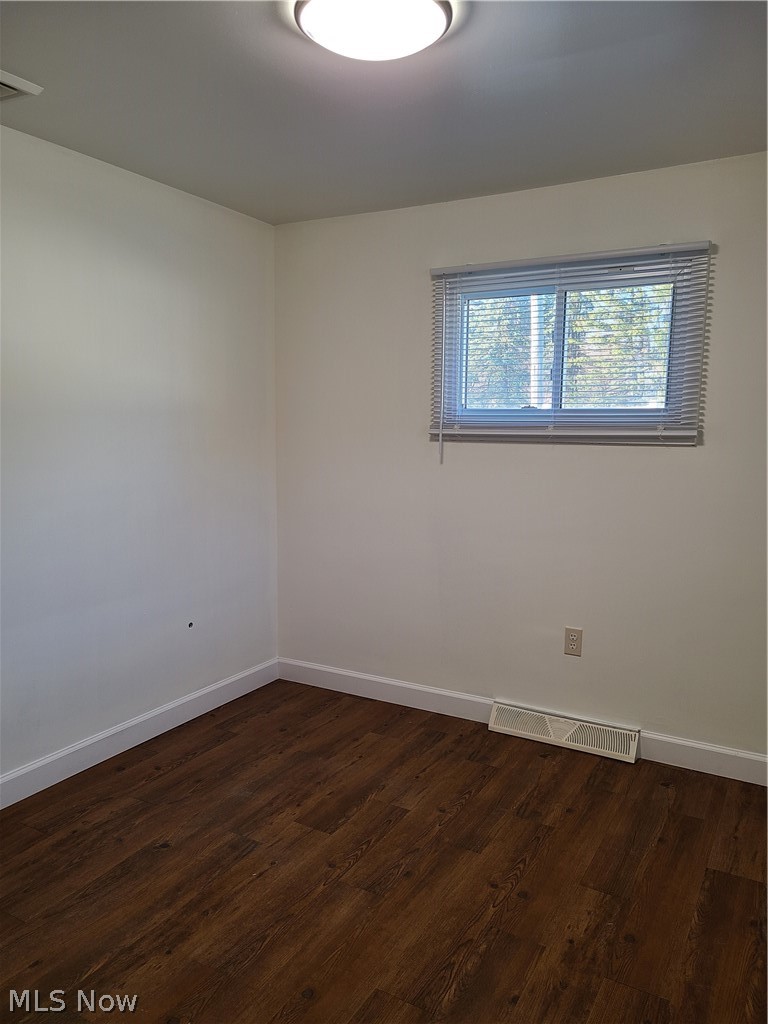5051 Thursby Road North Canton, OH 44720 - Photo 12 of 16 Bedroom 2