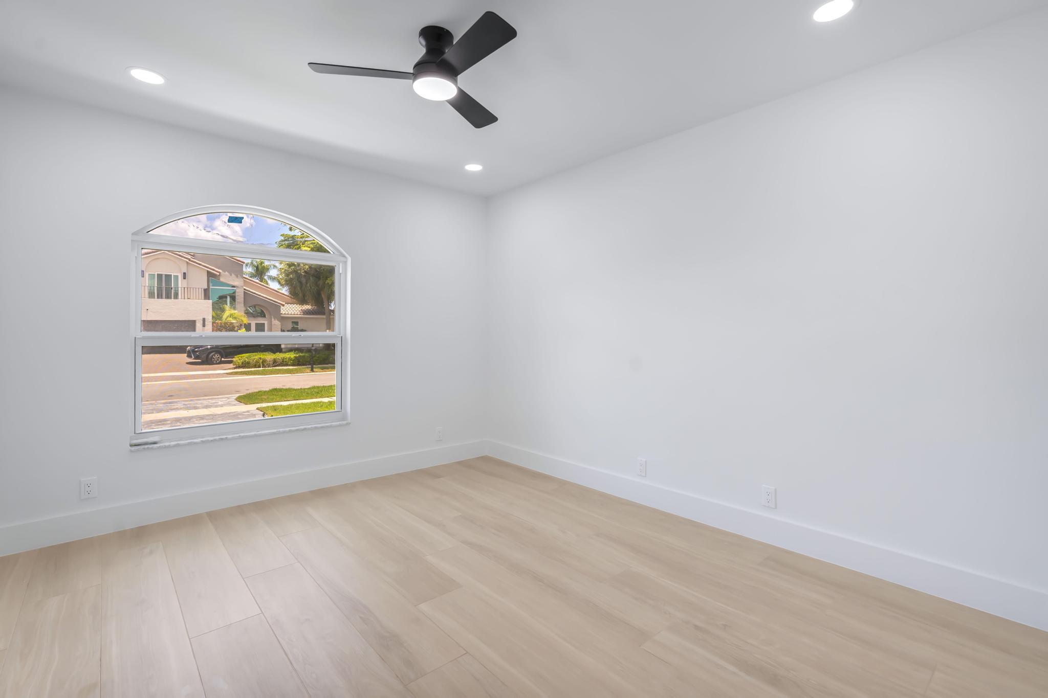 23155 L'Ermitage Circle Boca Raton, FL 33433 - Photo 54 of 91 014