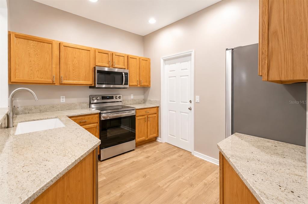 1636 West Spring Meadow Loop Lecanto, FL 34461 - Photo 8 of 22 Gallery Image 8