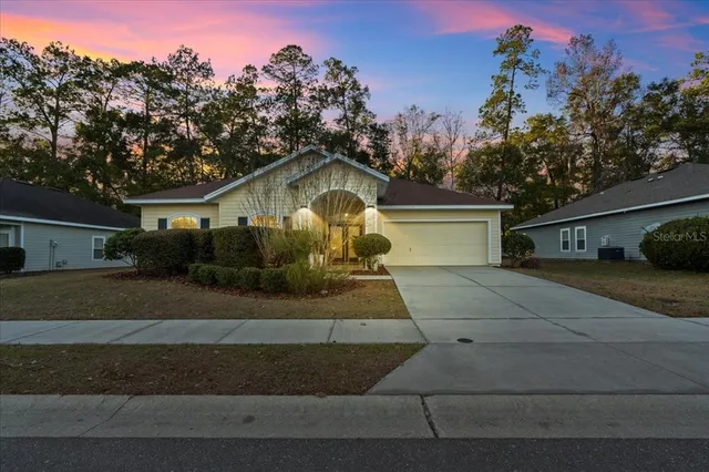 $387,727 | 1976 Southwest 66th Drive, Gainesville, FL 32607