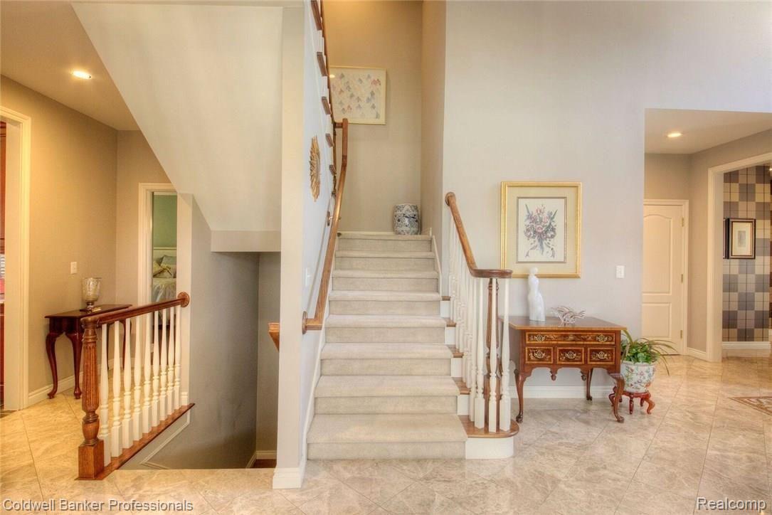 2839 Hastings Court Rochester, MI 48306 - Photo 12 of 56 2839 - Foyer Staircase.jpg