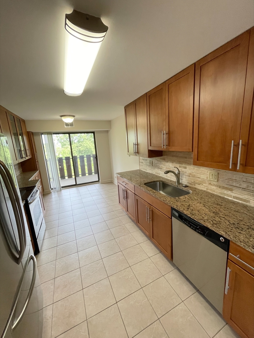 1755 Lake Cook Road, Unit 220 Northbrook, IL 60035 - Photo 11 of 22 Gallery Image 11