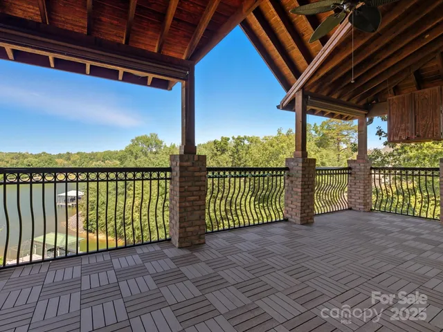 $1,775,000 | 524 River Lake Court, Fort Mill, SC 29708