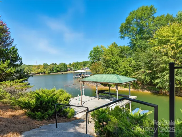 $1,775,000 | 524 River Lake Court, Fort Mill, SC 29708