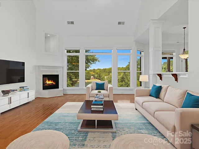 $1,775,000 | 524 River Lake Court, Fort Mill, SC 29708