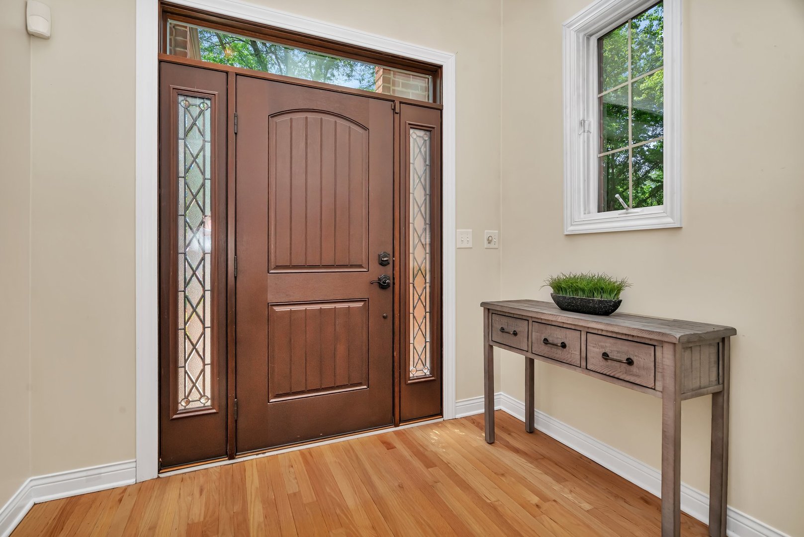 2319 Hutchison Road Flossmoor, IL 60422 - Photo 3 of 36 Gallery Image 3