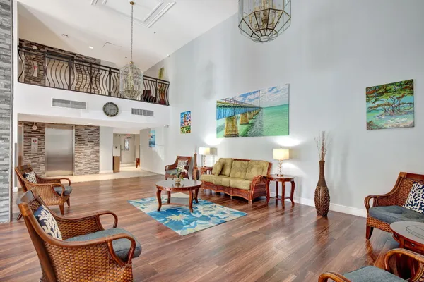 $269,000 | 1505 North Riverside Drive, Unit 507, Pompano Beach, FL 33062