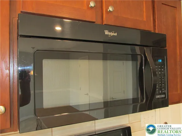 $275,000 | 3813 Belcourt Road, Easton, PA 18040