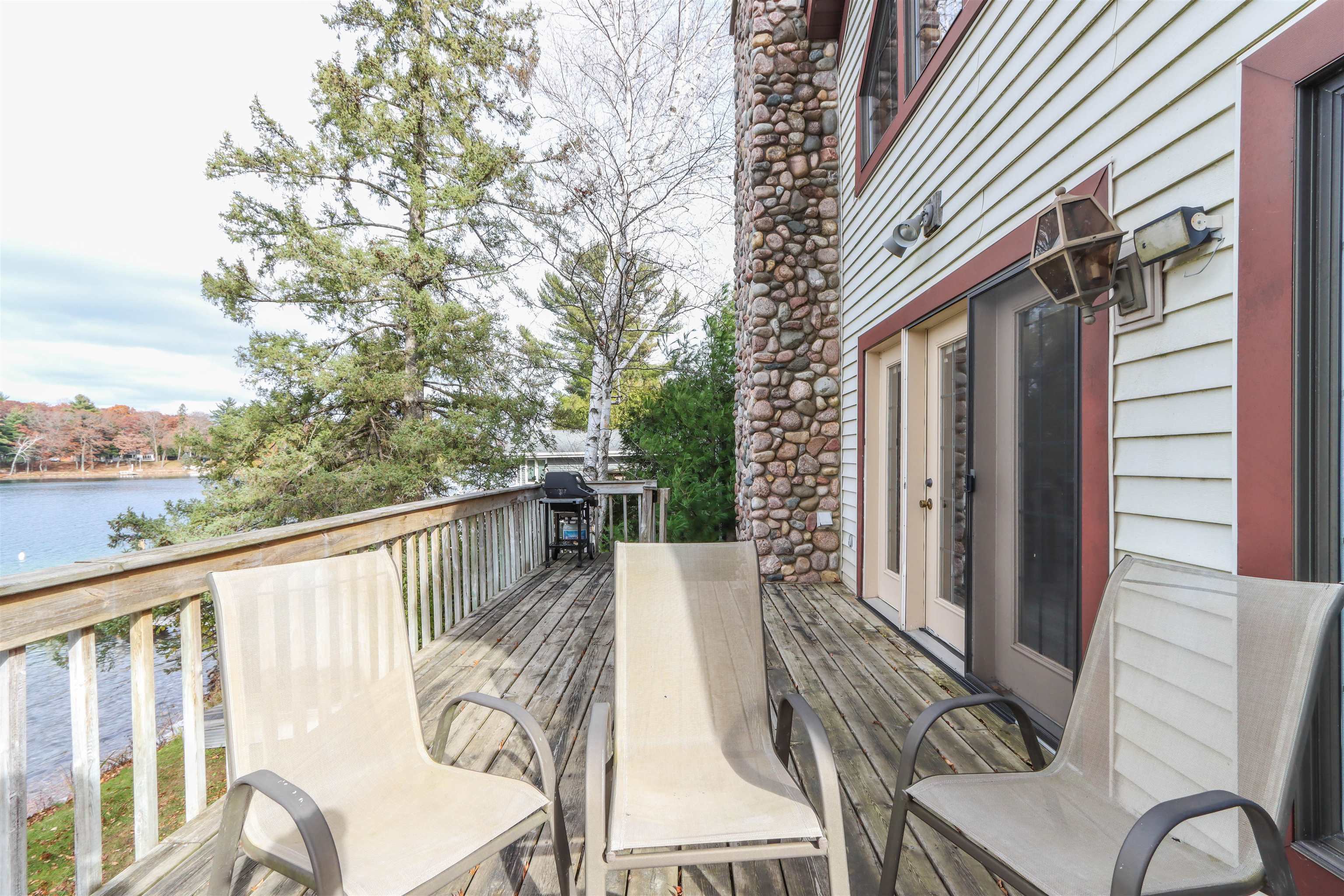 E1402 Grandview Road Waupaca, WI 54981 - Photo 16 of 47