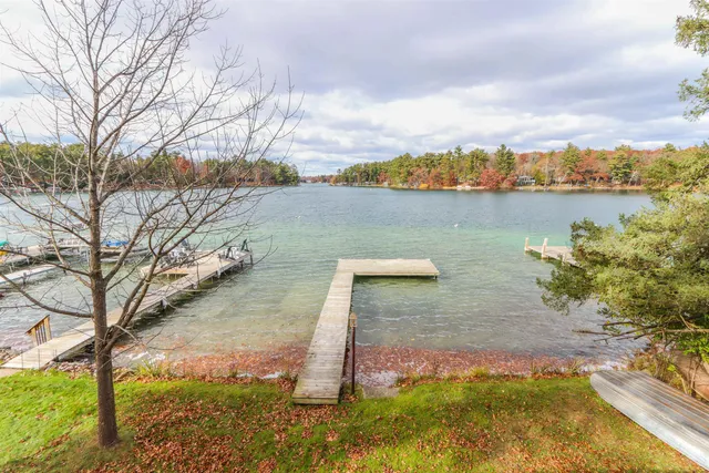 $1,490,000 | E1402 Grandview Road, Waupaca, WI 54981