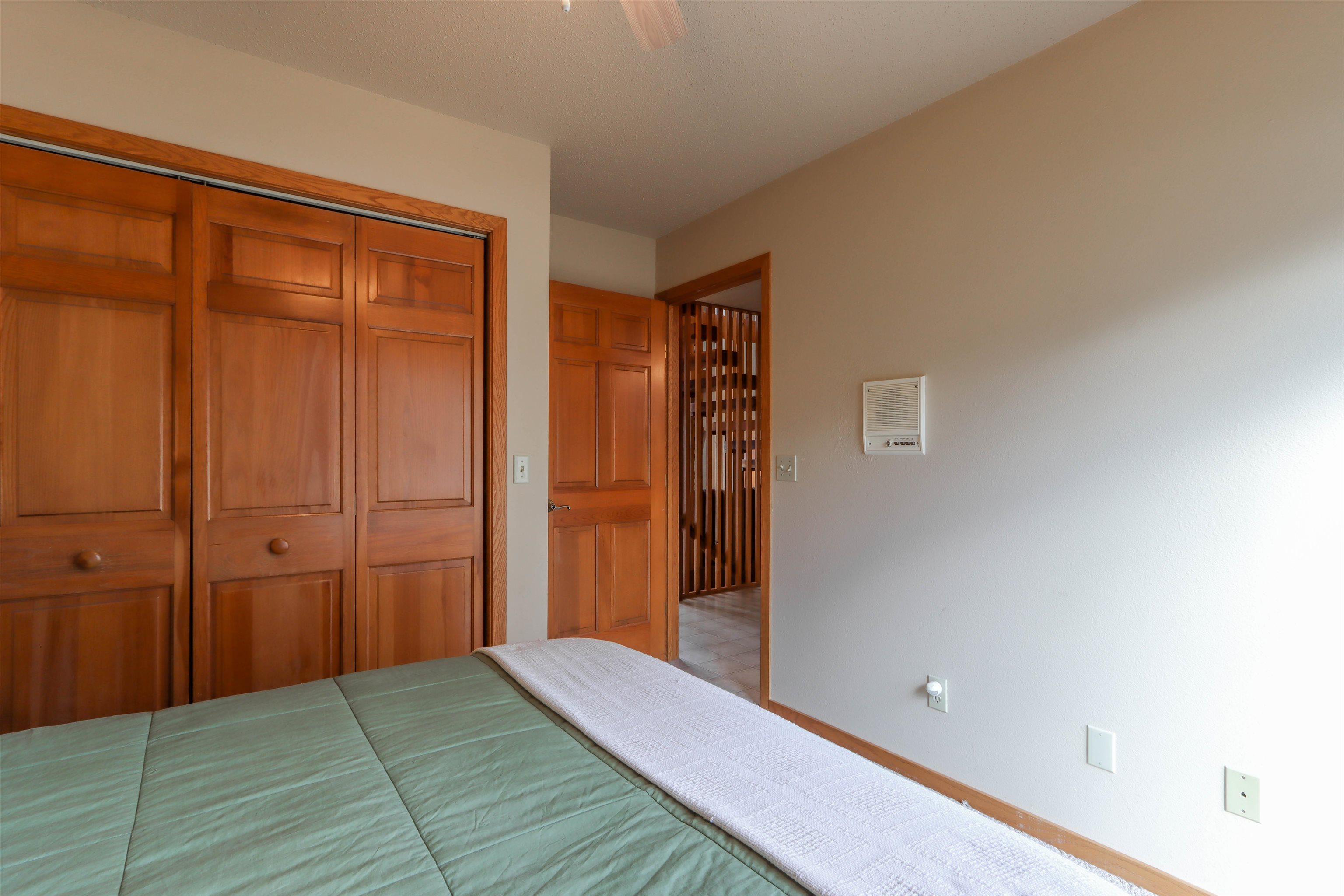 E1402 Grandview Road Waupaca, WI 54981 - Photo 19 of 47