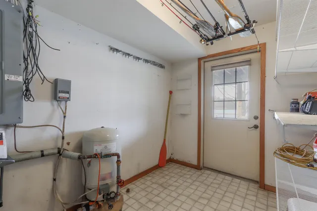 $1,490,000 | E1402 Grandview Road, Waupaca, WI 54981