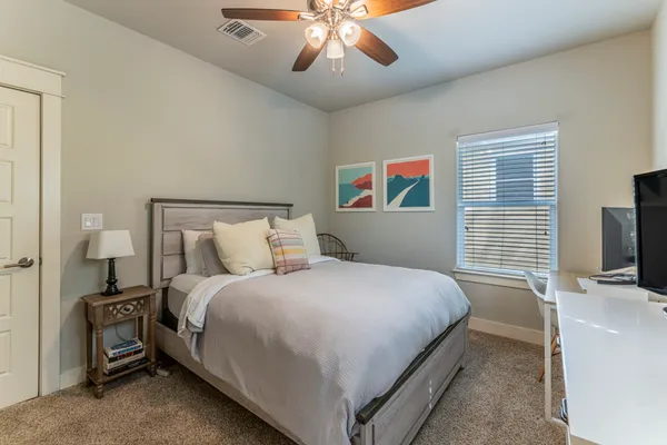 $3,900 | 1700 Singleton Avenue, Unit A, Austin, TX 78702