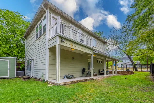 $3,900 | 1700 Singleton Avenue, Unit A, Austin, TX 78702