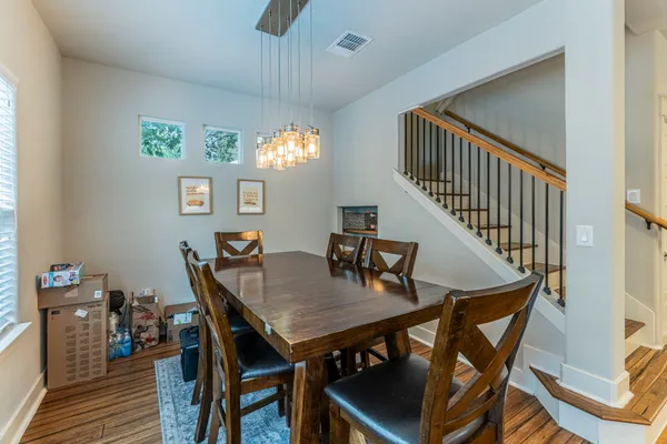 $3,900 | 1700 Singleton Avenue, Unit A, Austin, TX 78702