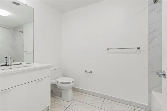 $1,275,000 | 9 Ave At Port Imperial, Unit 504, West New York, NJ 07093