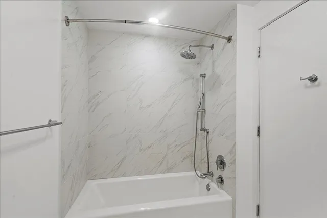 $1,275,000 | 9 Ave At Port Imperial, Unit 504, West New York, NJ 07093