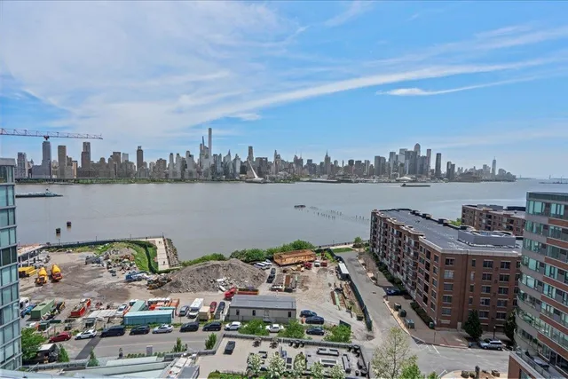 $1,275,000 | 9 Ave At Port Imperial, Unit 504, West New York, NJ 07093