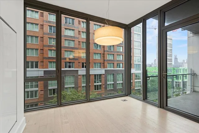 $1,275,000 | 9 Ave At Port Imperial, Unit 504, West New York, NJ 07093