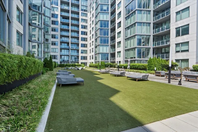 $1,275,000 | 9 Ave At Port Imperial, Unit 504, West New York, NJ 07093