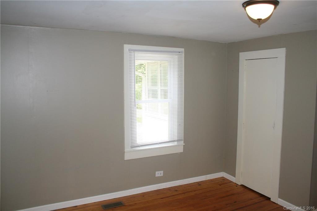 140 Curtis Parker Road Alexander, NC 28701 - Photo 11 of 23 Gallery Image 11