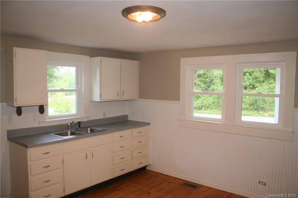 140 Curtis Parker Road Alexander, NC 28701 - Photo 7 of 23 Gallery Image 7