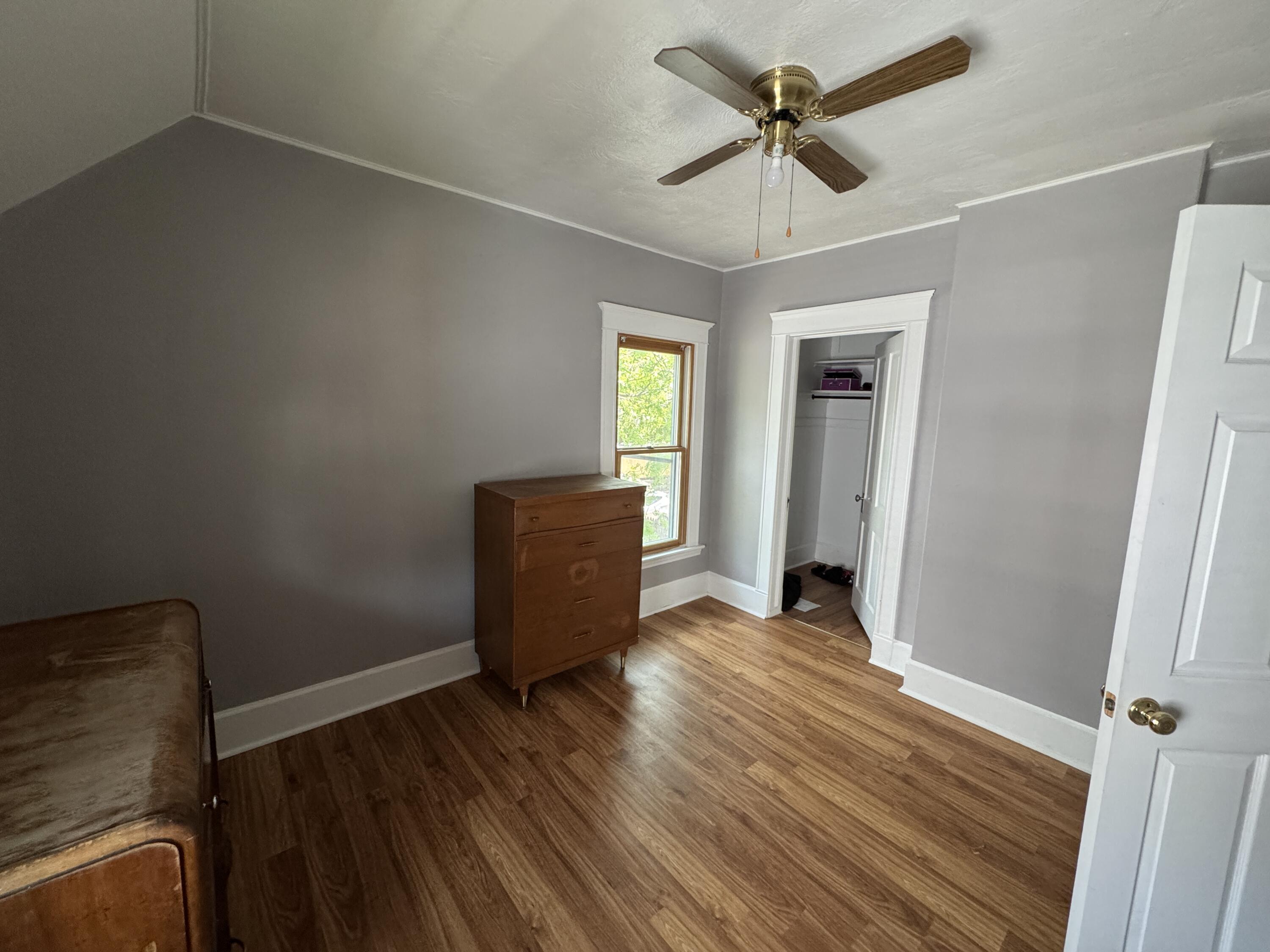 1723 Park Avenue Racine, WI 53403 - Photo 12 of 18 IMG_7653