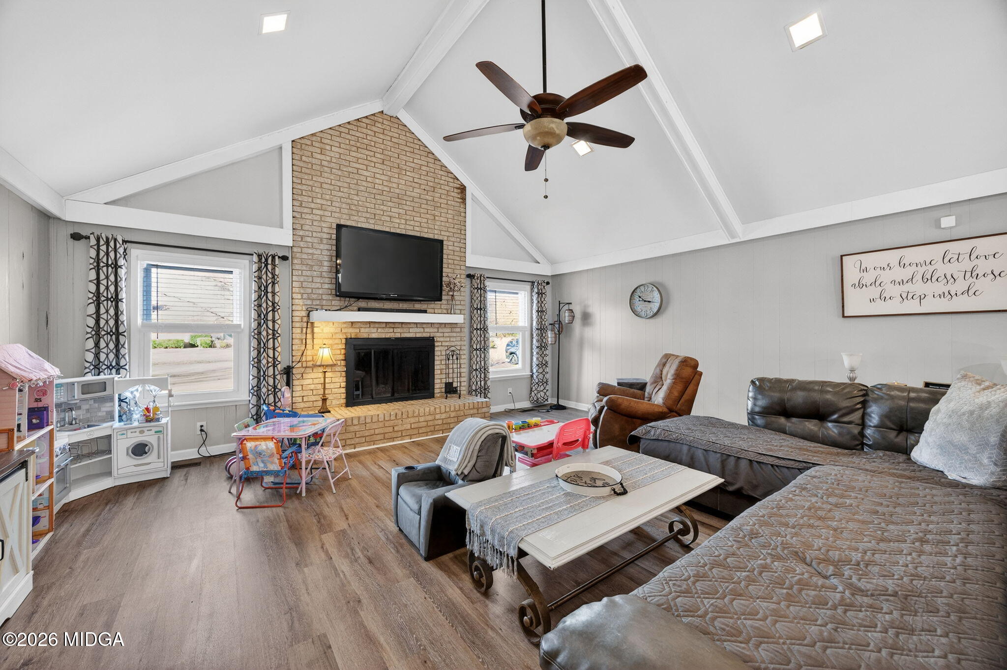 5758 Shelli Place Macon, GA 31216 - Photo 3 of 31 _W7A0732