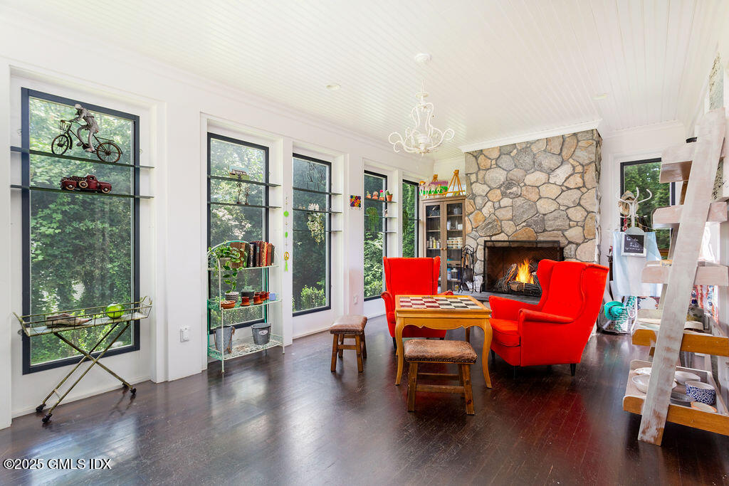 3 Elizabeth Lane Riverside, CT 06878 - Photo 17 of 39 a living room with furniture and wooden floor