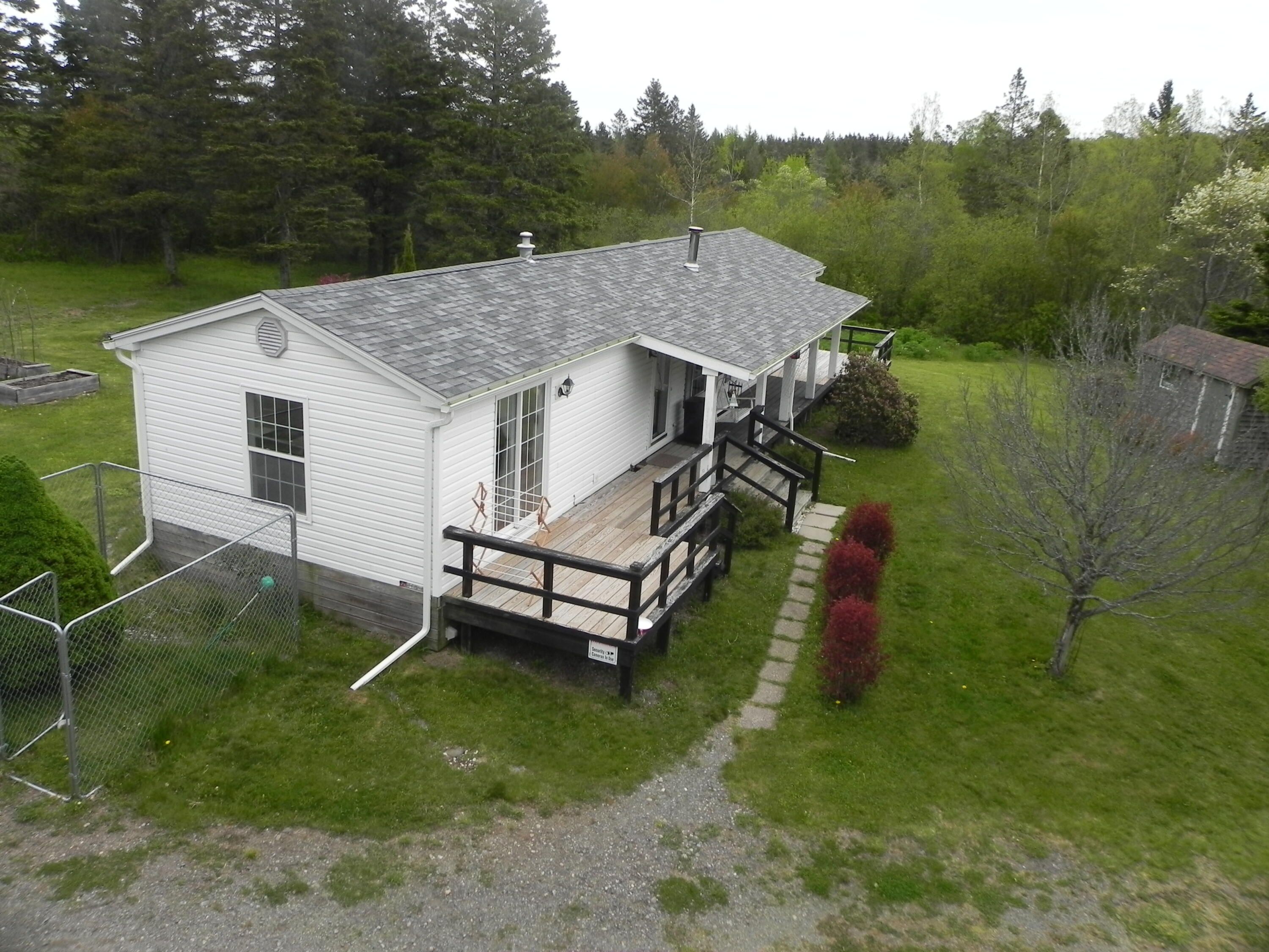 1096 County Road Lubec, ME 04652 - Photo 10 of 39 DSCN9687