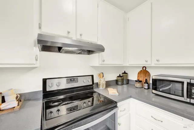 $568,000 | 3495 Valle Verde Drive, Napa, CA 94558