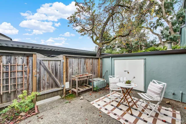 $568,000 | 3495 Valle Verde Drive, Napa, CA 94558