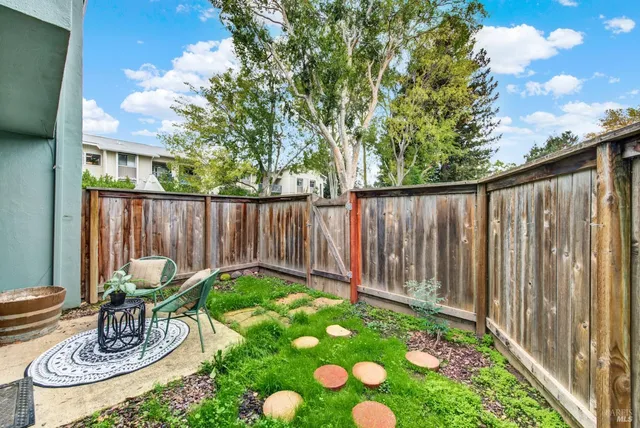 $568,000 | 3495 Valle Verde Drive, Napa, CA 94558