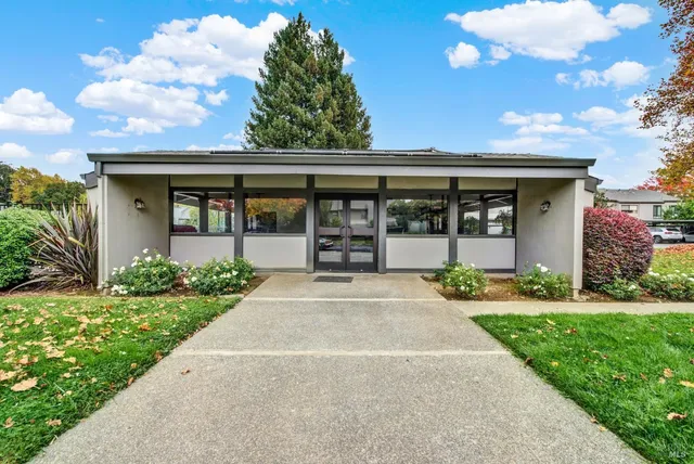 $568,000 | 3495 Valle Verde Drive, Napa, CA 94558