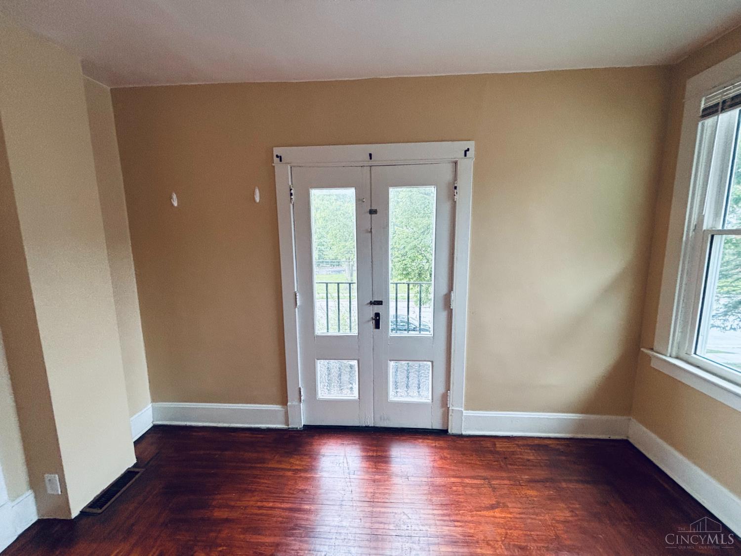 1831 West North Bend Road Cincinnati, OH 45224 - Photo 6 of 55