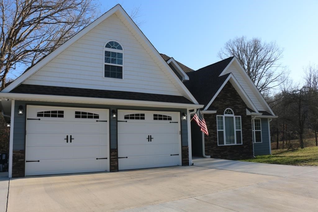 2096 Terry Road Oneida, TN 37841 - Photo 8 of 44