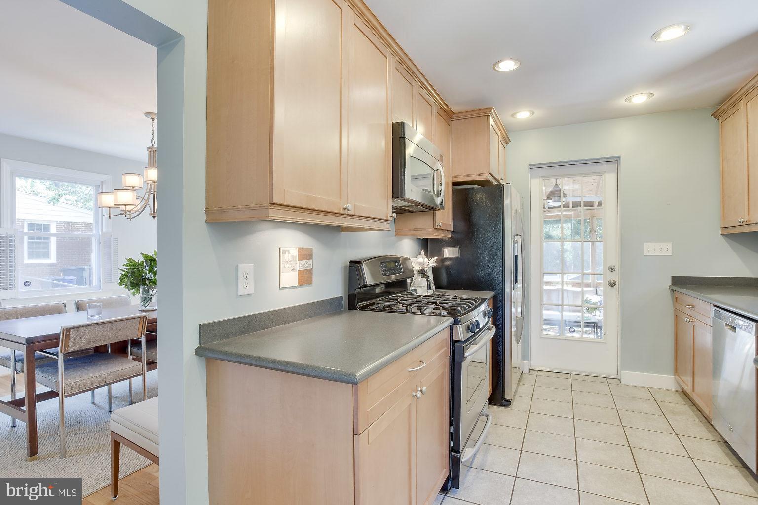 22 Dunmore Road Baltimore, MD 21228 - Photo 11 of 30 Kitchen with Tile Floor